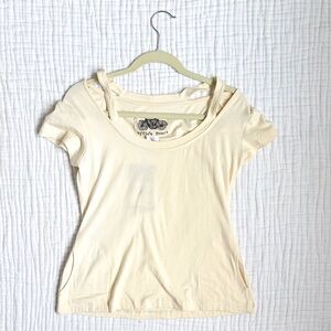 Effie’s Heart Courier Blouse Size Small Cream Cutout Neckline Short Sleeve Top